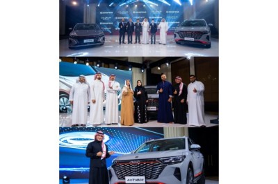 Dongfeng SHINE MAX and AX7 MACH entered Saudi Arabia, with international marketing ability improved