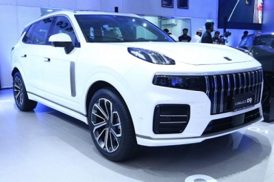 A New Lynk & Co Center Opens in the Heart of Oman