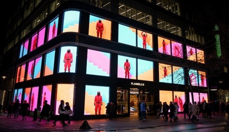 "ملتيبلاي ميديا جروب" تستحوذ بنسبة 100% على "لندن لايتس"